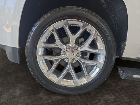 Used 2019 GMC Yukon XL Denali w/ Denali Ultimate Package image 9