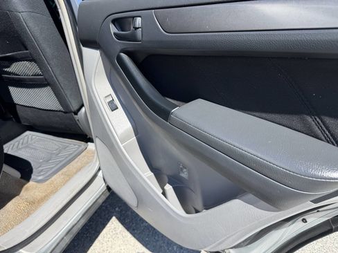 Used 2006 Toyota 4Runner Sport image 14