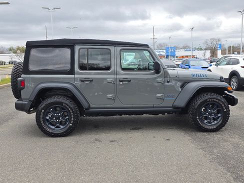 Certified 2023 Jeep Wrangler Unlimited w/ Cold Weather Group image 18