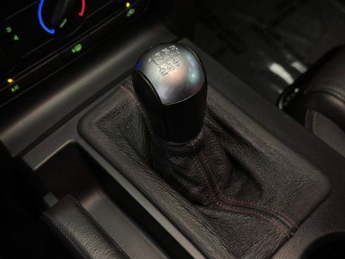 Used 2007 Ford Mustang Shelby GT500 RWD image 10