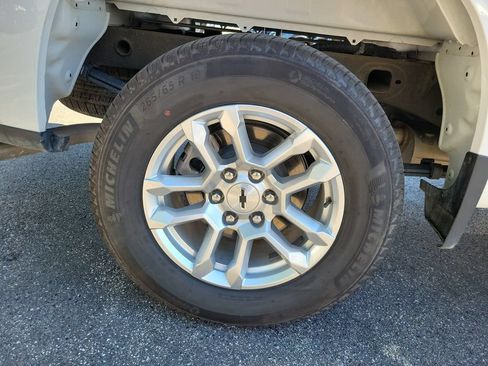 Used 2026 Chevrolet Silverado 1500 RST AWD/4WD image 8
