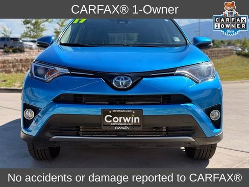 Used 2017 Toyota RAV4 AWD Hybrid image 2