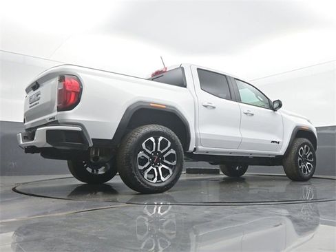 New 2026 GMC Canyon AT4 w/ AT4 Premium Package image 51