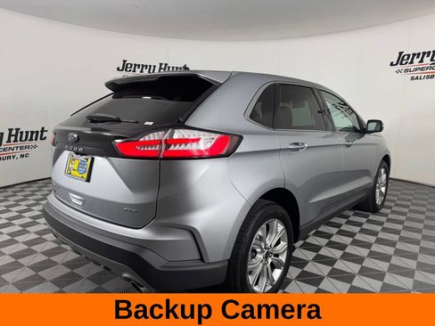 Used 2023 Ford Edge Titanium AWD/4WD image 7