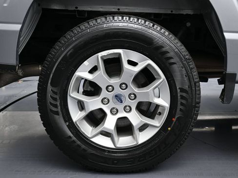 Used 2023 Ford F150 XLT AWD/4WD image 11