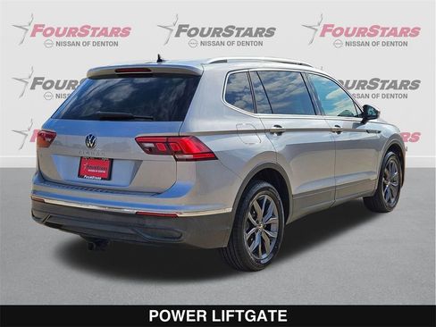 Used 2022 Volkswagen Tiguan SE image 4