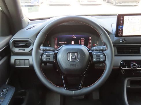 New 2026 Honda Pilot Sport image 21