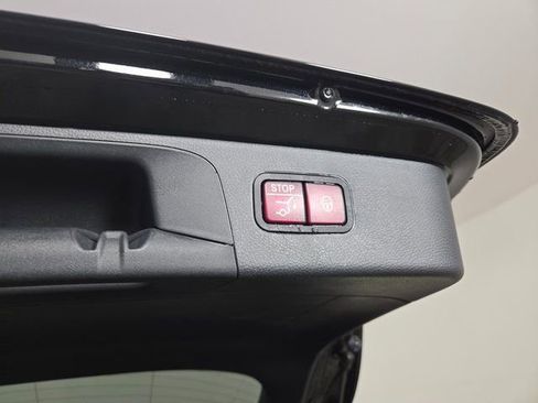 Certified 2022 Mercedes-Benz GLC 300 GLC 300 image 11