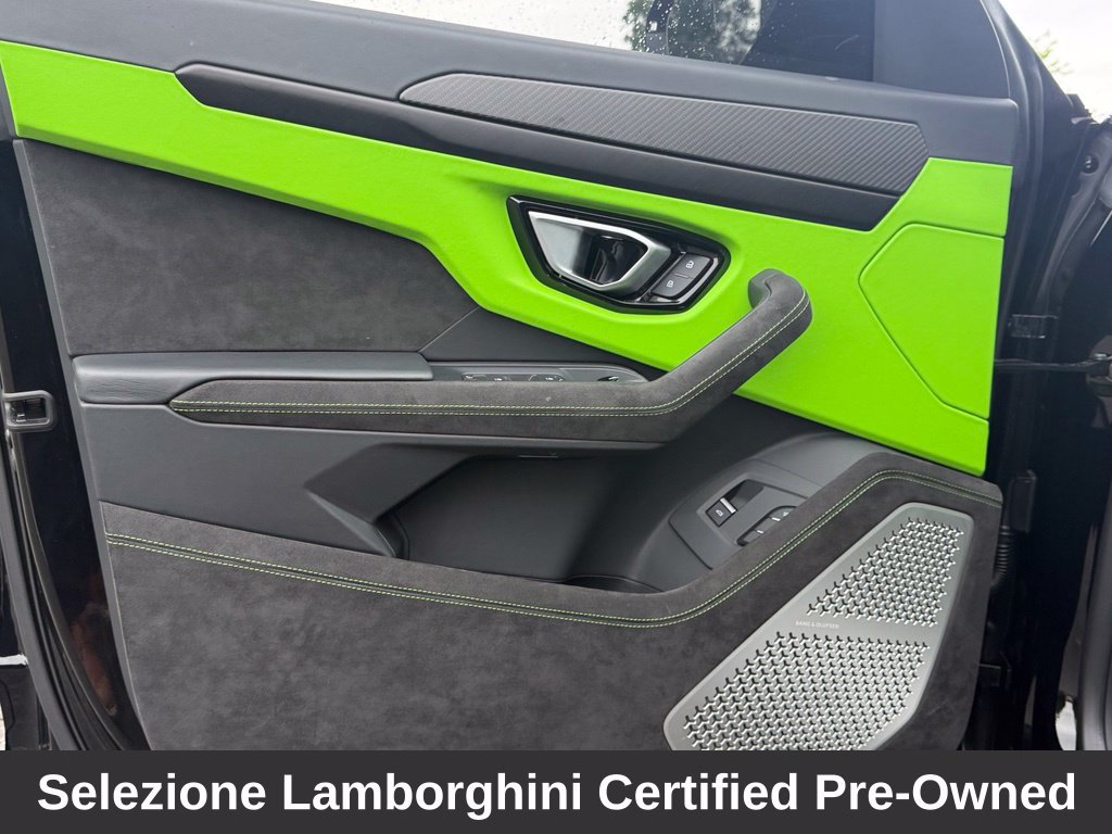 Used 2024 Lamborghini Urus S AWD/4WD image 20