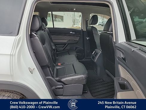 Used 2023 Volkswagen Atlas SEL R-Line image 15
