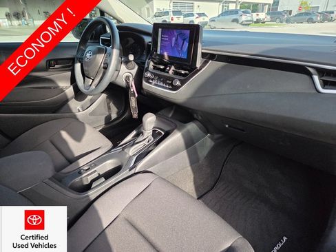 Used 2024 Toyota Corolla LE FWD image 13