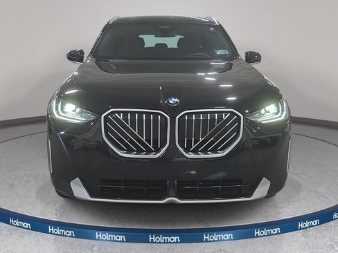 Certified 2025 BMW X3 xDrive30i AWD/4WD image 2