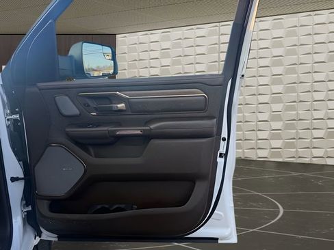 Used 2025 RAM 1500 Limited image 60