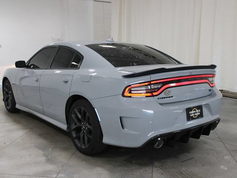 Used 2022 Dodge Charger R/T w/ Blacktop Package RWD image 7