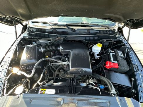 Used 2022 RAM 1500 Classic Warlock w/ Electronics Group AWD/4WD image 35