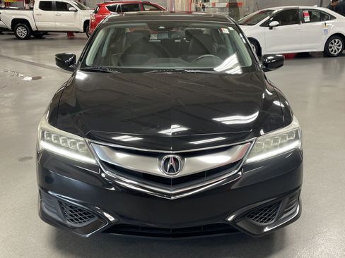 Used 2018 Acura ILX FWD image 3