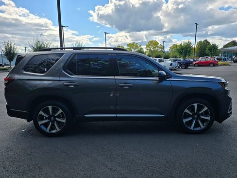 Certified 2025 Honda Pilot Elite image 26