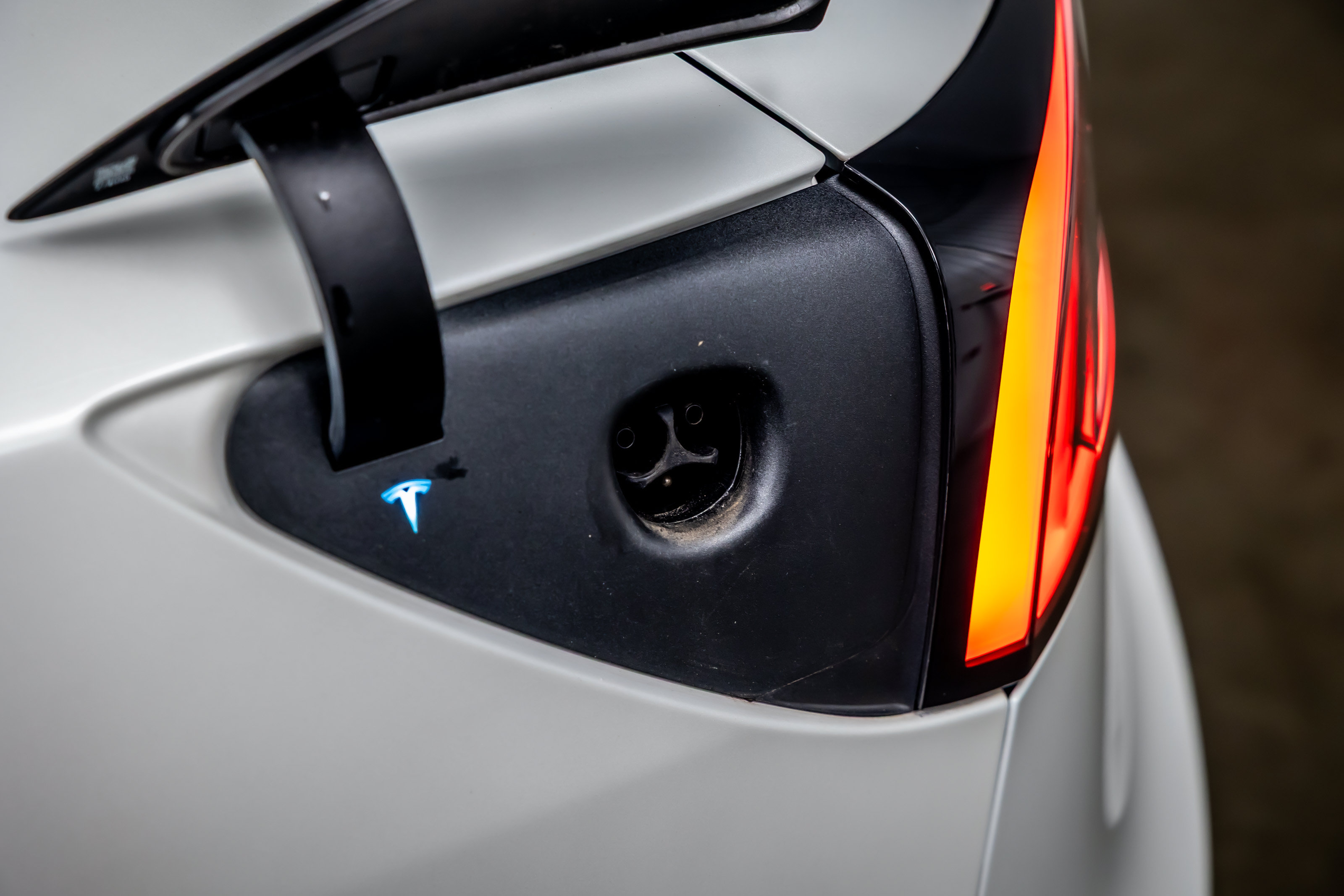 Used 2025 Tesla Model 3 Performance AWD/4WD image 19