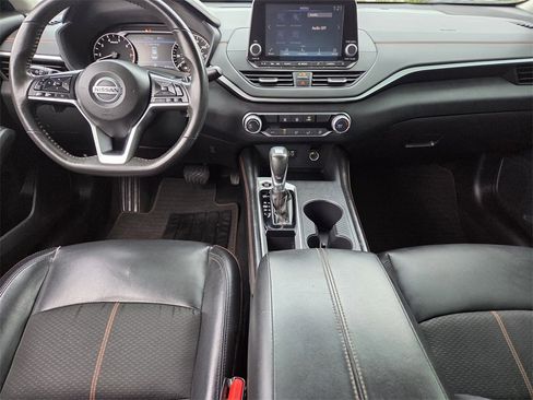 Used 2022 Nissan Altima 2.5 SR image 8