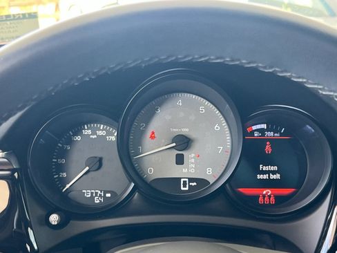 Certified 2024 Porsche Macan S AWD/4WD image 24