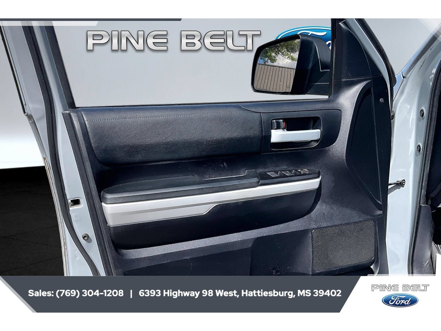 Used 2020 Toyota Tundra SR5 w/ SR5 Leather Package AWD/4WD image 18