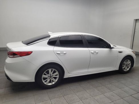 Used 2018 Kia Optima LX w/ Convenience Package image 10