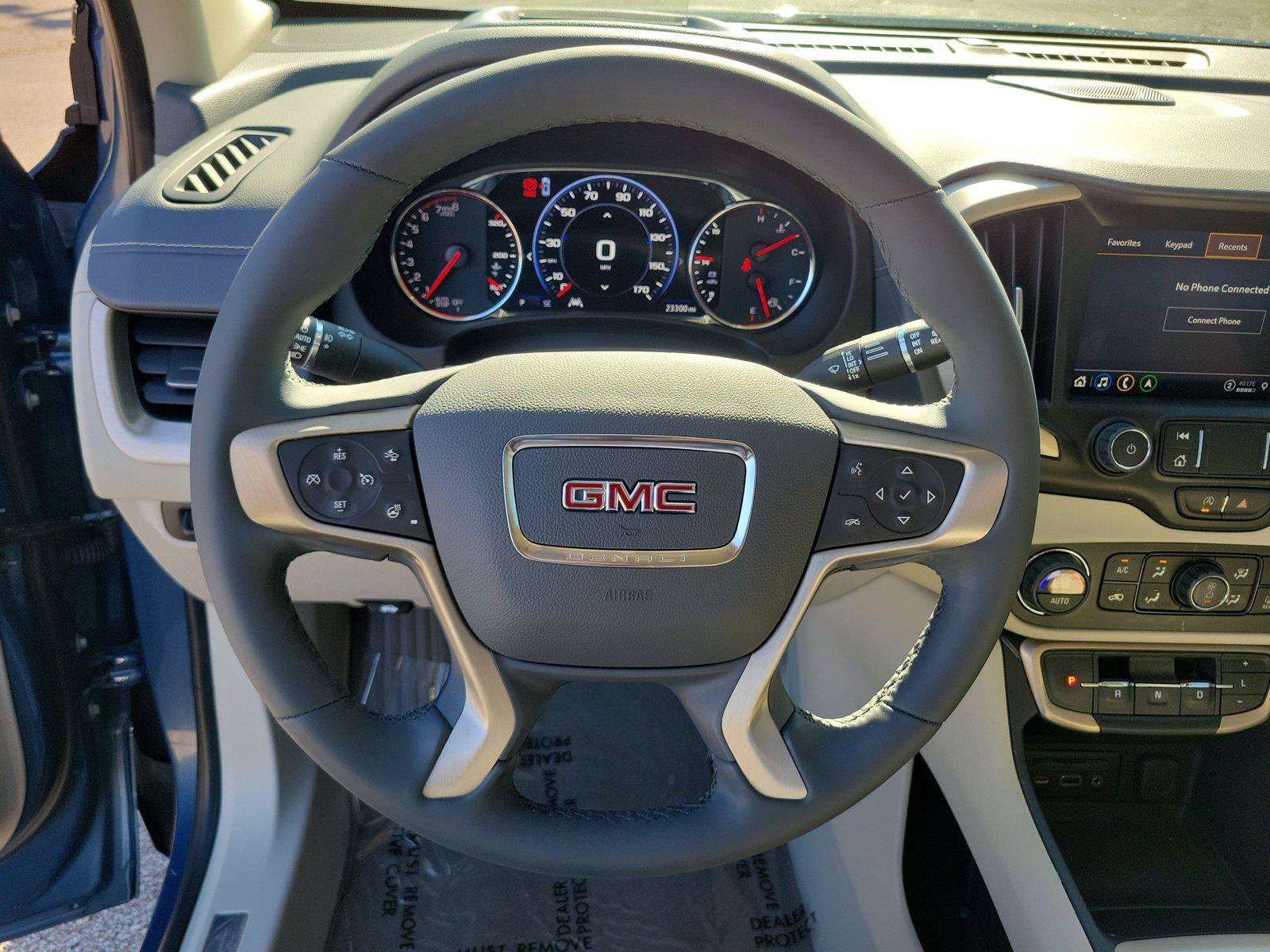 Used 2024 GMC Terrain Denali w/ Denali Premium Package AWD/4WD image 22