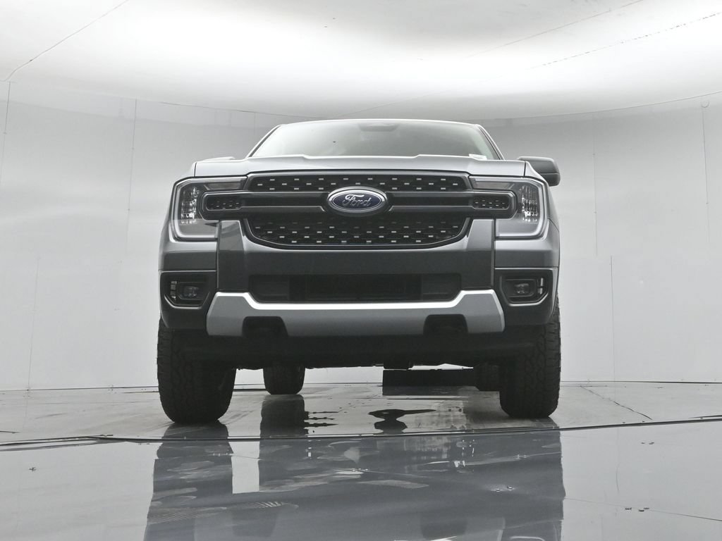 New 2026 Ford Ranger XLT w/ Black Appearance Package AWD/4WD image 42