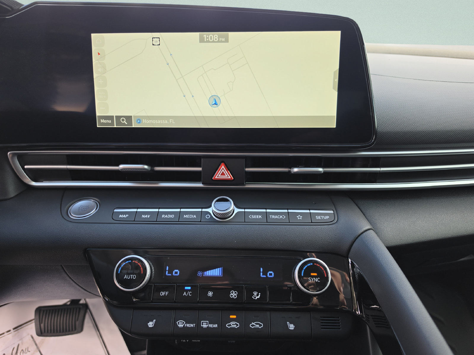 New 2026 Hyundai Elantra Limited FWD image 27