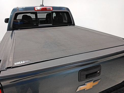 Used 2019 Chevrolet Colorado LT w/ LT Convenience Package AWD/4WD image 7