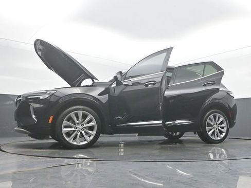 Used 2023 Buick Envision Avenir image 59