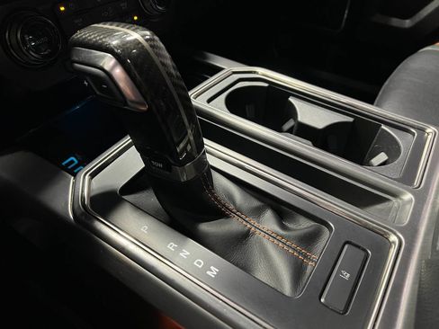 Used 2018 Ford F150 Raptor w/ Equipment Group 802A Luxury AWD/4WD image 33