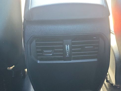 Used 2025 BMW 430i Convertible image 9