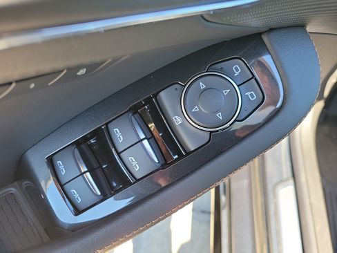 Used 2025 Cadillac CT5 Sport image 17