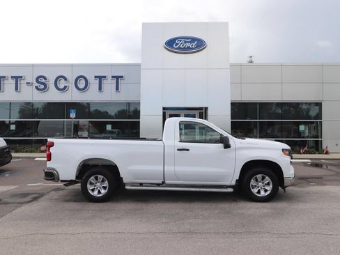 Used 2025 Chevrolet Silverado 1500 W/T RWD image 15