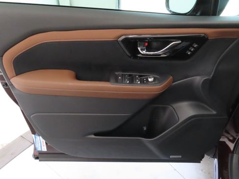 New 2026 Subaru Forester Touring image 12