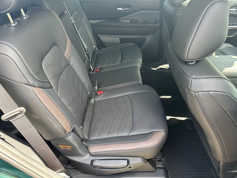 New 2025 Nissan Pathfinder Platinum w/ Cargo Package image 15