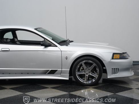Used 2001 Ford Mustang GT RWD image 29