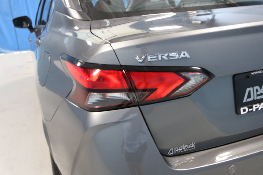 Used 2025 Nissan Versa SV FWD image 35