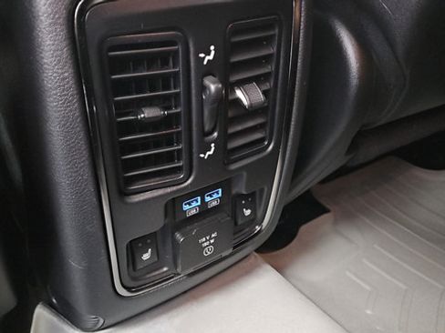 Used 2019 Dodge Durango GT AWD/4WD image 33