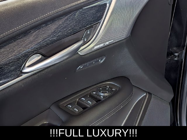 Used 2022 Cadillac XT5 Premium Luxury AWD/4WD image 15