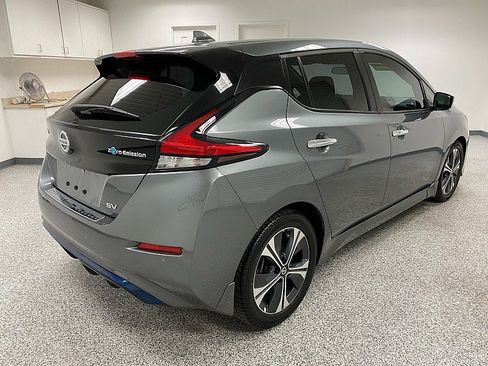 Used 2020 Nissan Leaf SV w/ SV All Weather Package image 5