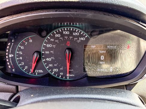 Used 2021 Chevrolet Trax LT image 10