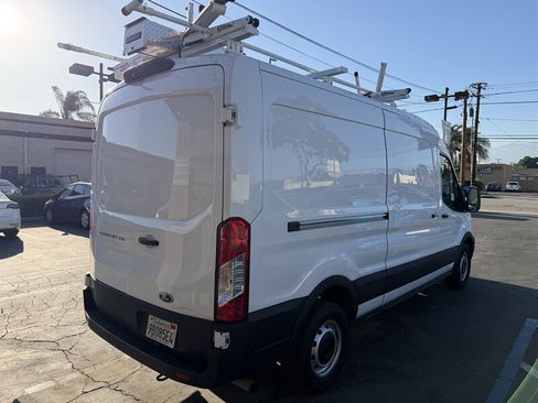 Used 2022 Ford Transit 250 Medium Roof RWD image 5