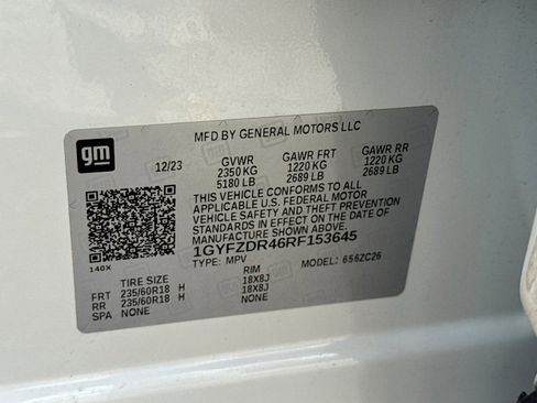 Used 2024 Cadillac XT4 Premium Luxury image 25