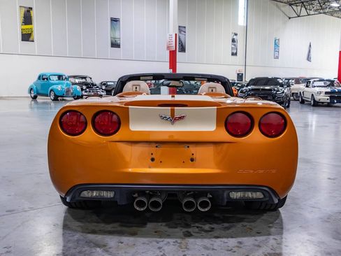 Used 2007 Chevrolet Corvette Convertible w/ Preferred Equipment Group RWD image 5