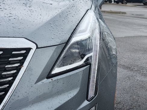 Used 2023 Cadillac XT5 Luxury FWD image 37