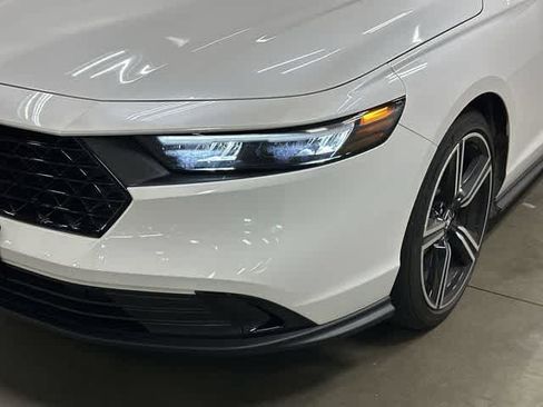 Certified 2026 Honda Accord SE image 30