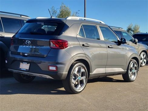 New 2026 Hyundai Venue SEL image 2