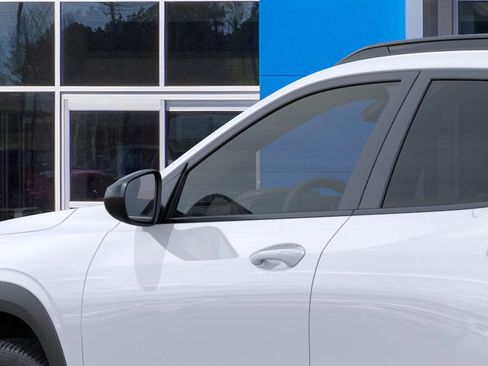 New 2026 Chevrolet Trax LT image 14